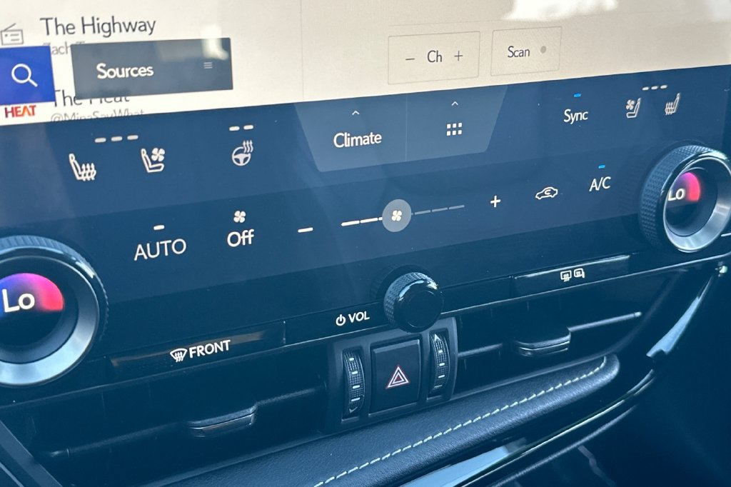 Certified 2026 Lexus NX 450h+ AWD w/ Accessory Package (K3) image 24
