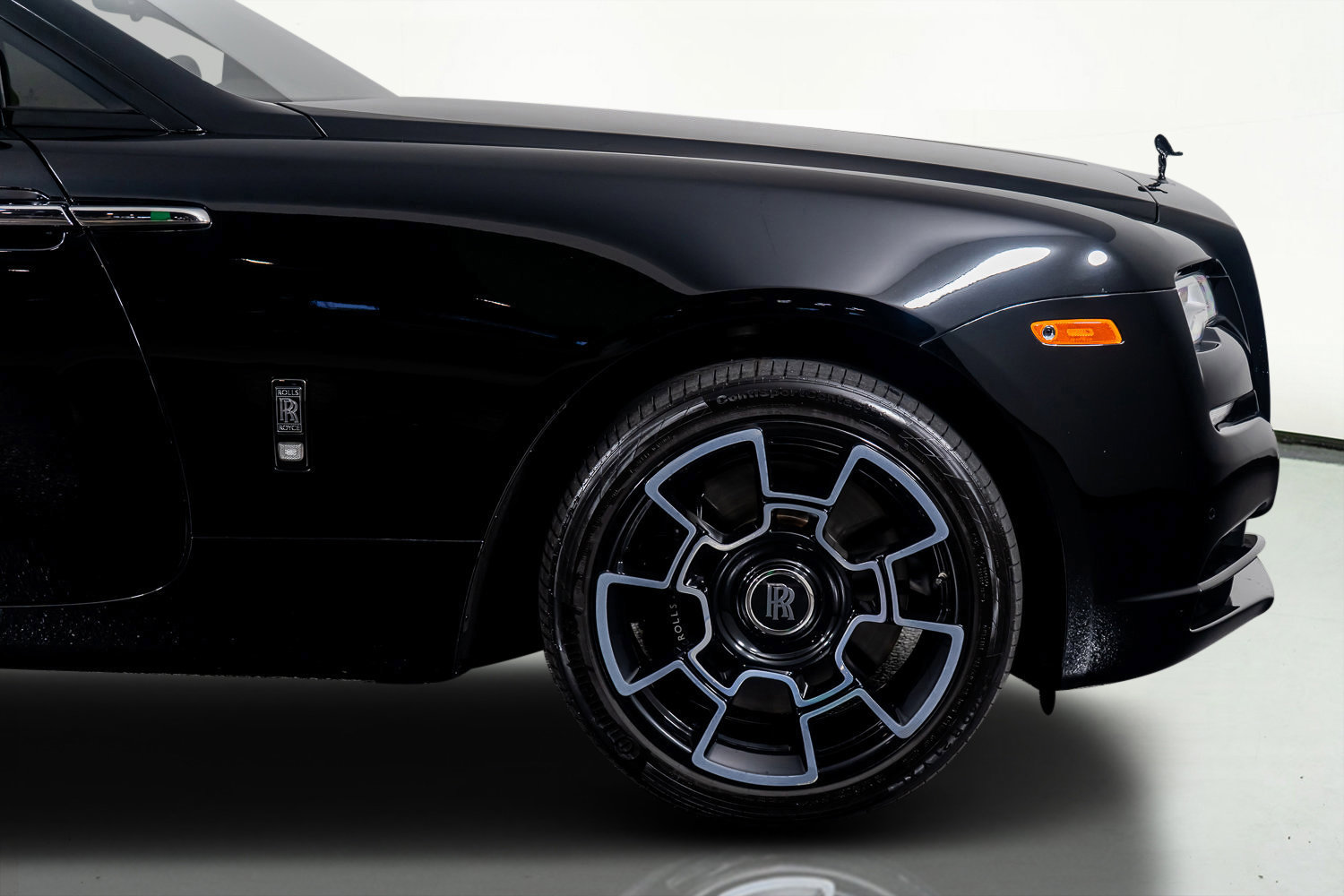 Used 2019 Rolls-Royce Wraith image 17