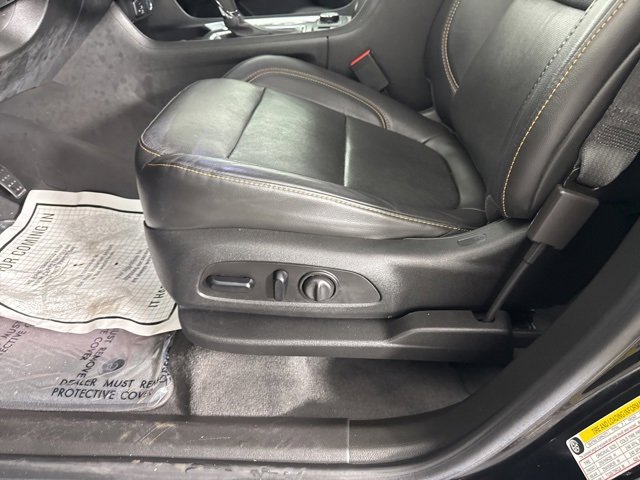 Used 2020 Chevrolet Traverse Premier w/ Redline Edition image 21