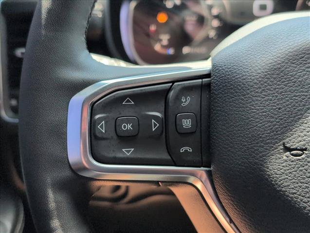 Used 2025 RAM 2500 Laramie AWD/4WD image 15