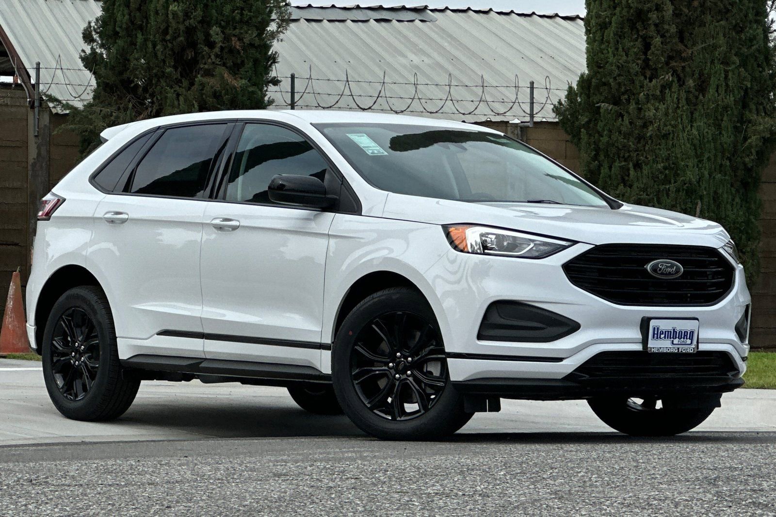 New 2024 Ford Edge SE w/ Black Appearance Package video 2