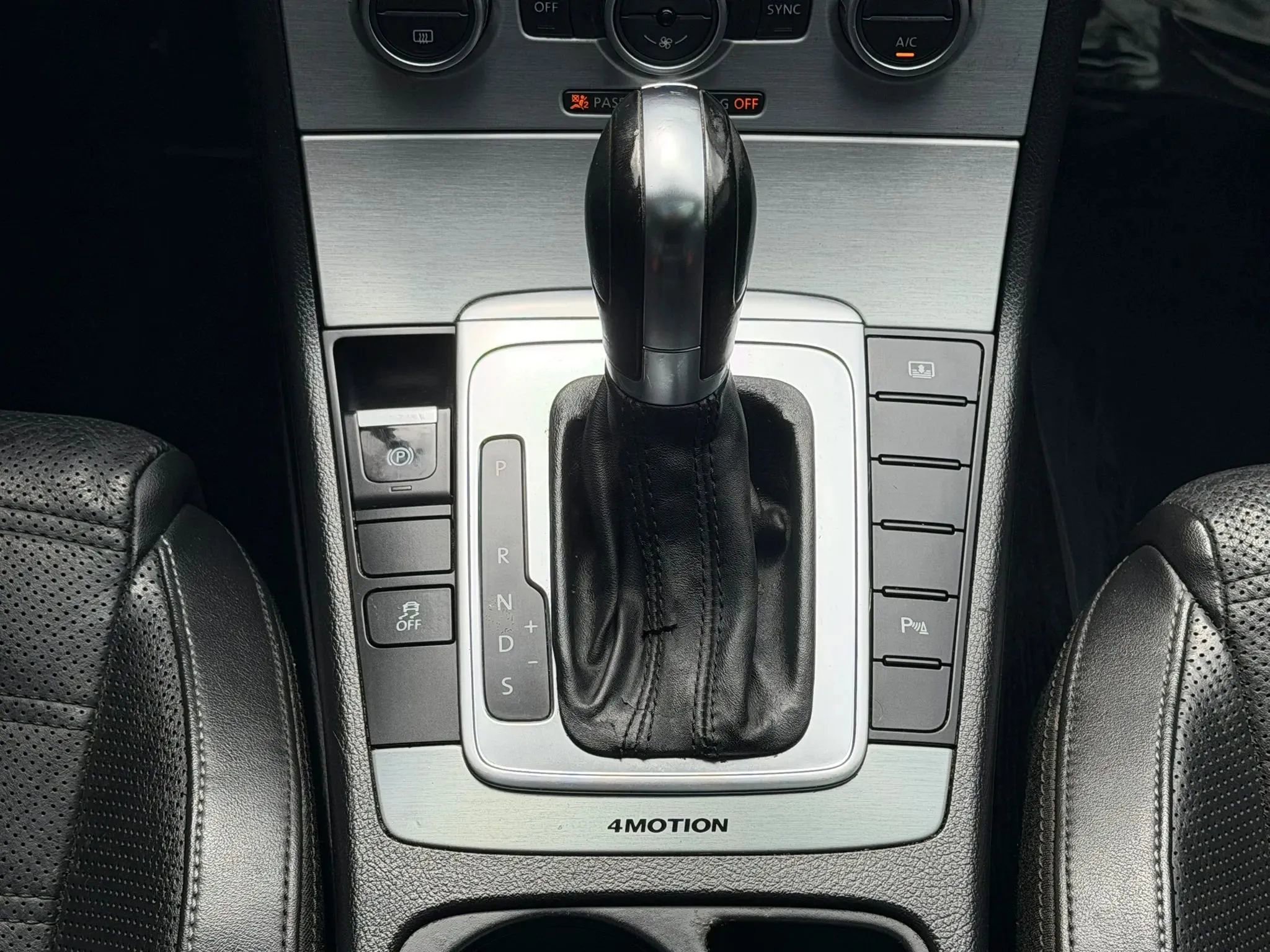 Used 2013 Volkswagen CC Executive AWD/4WD image 18