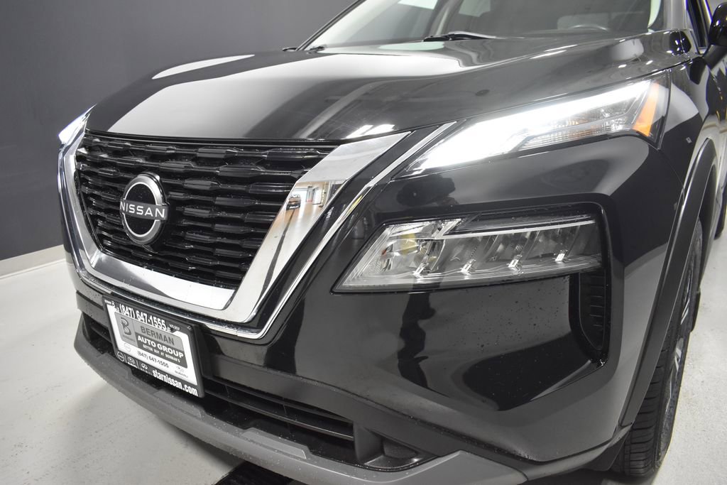 Certified 2023 Nissan Rogue SV image 11