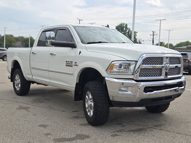 Used 2017 RAM 2500 Laramie AWD/4WD image 3