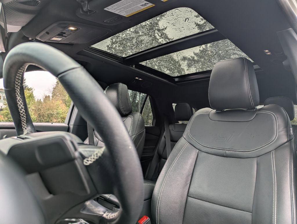 Used 2022 Ford Explorer ST w/ Equipment Group 401A image 23