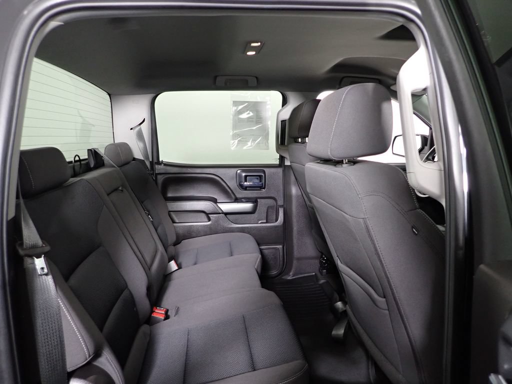 Used 2018 Chevrolet Silverado 1500 LT w/ All Star Edition AWD/4WD image 35