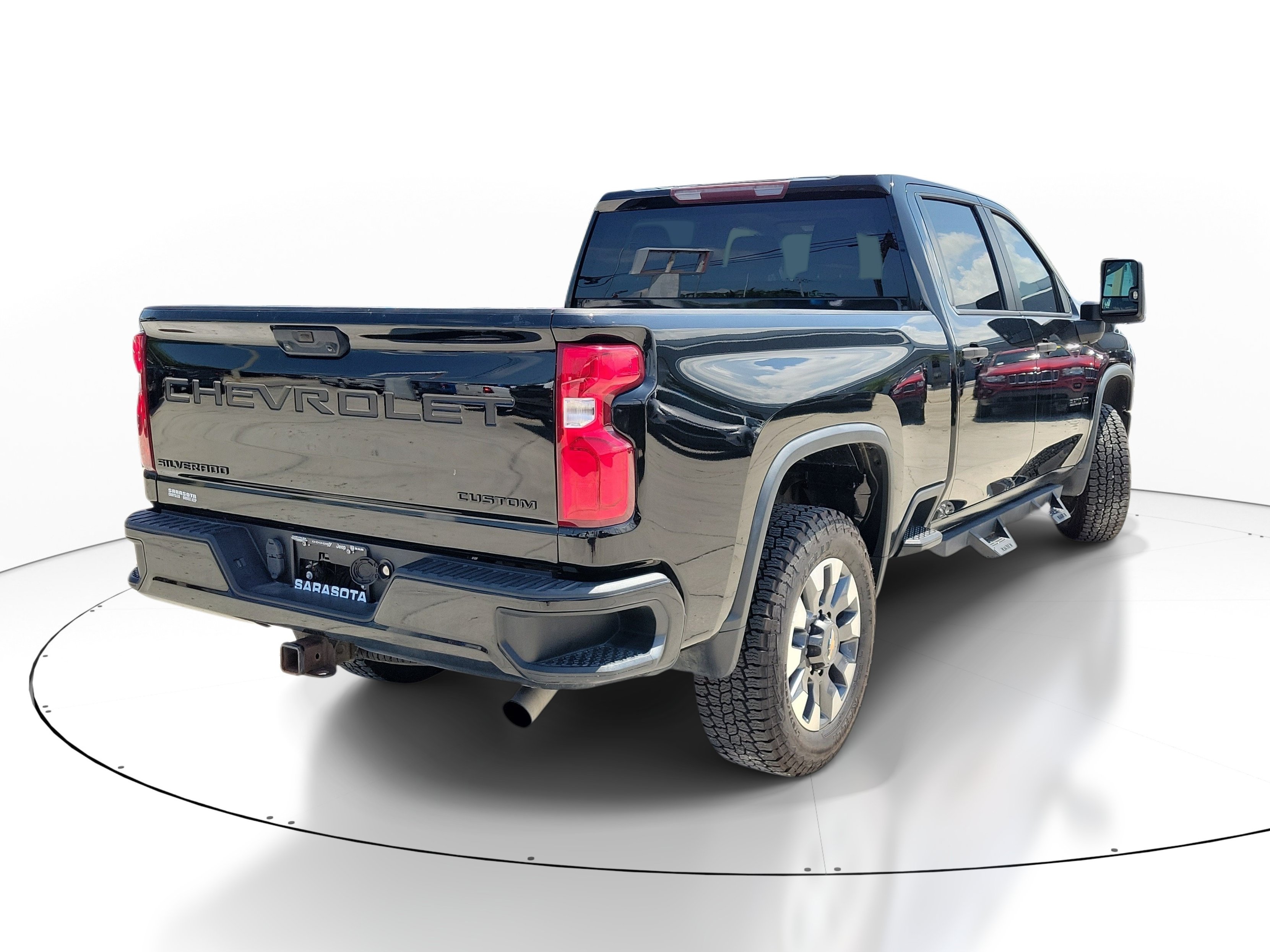 Used 2021 Chevrolet Silverado 2500 Custom w/ Custom Value Package AWD/4WD image 6
