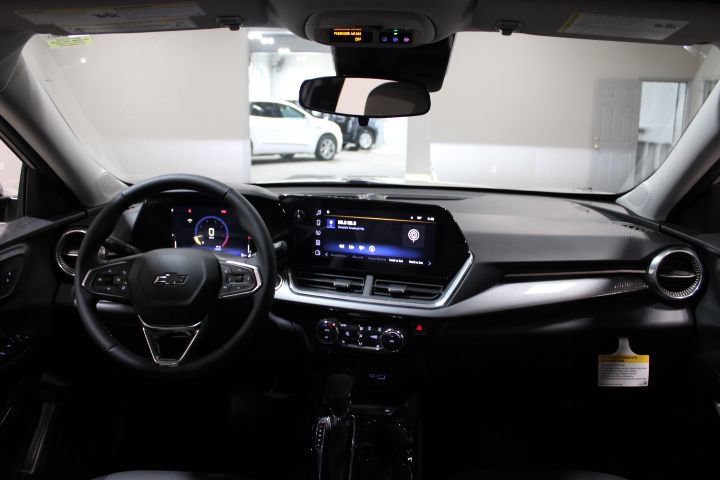 New 2026 Chevrolet Trax ACTIV w/ Driver Confidence Package image 3