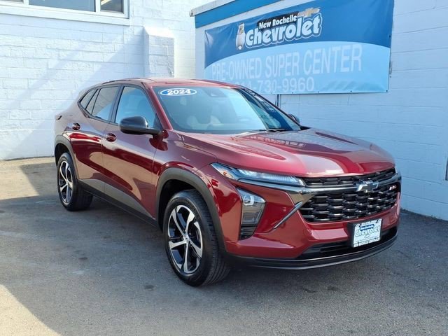 Certified 2024 Chevrolet Trax RS w/ Driver Confidence Package image 1