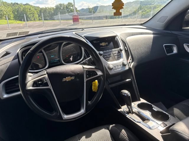 Used 2017 Chevrolet Equinox LT w/ Convenience Package FWD image 13