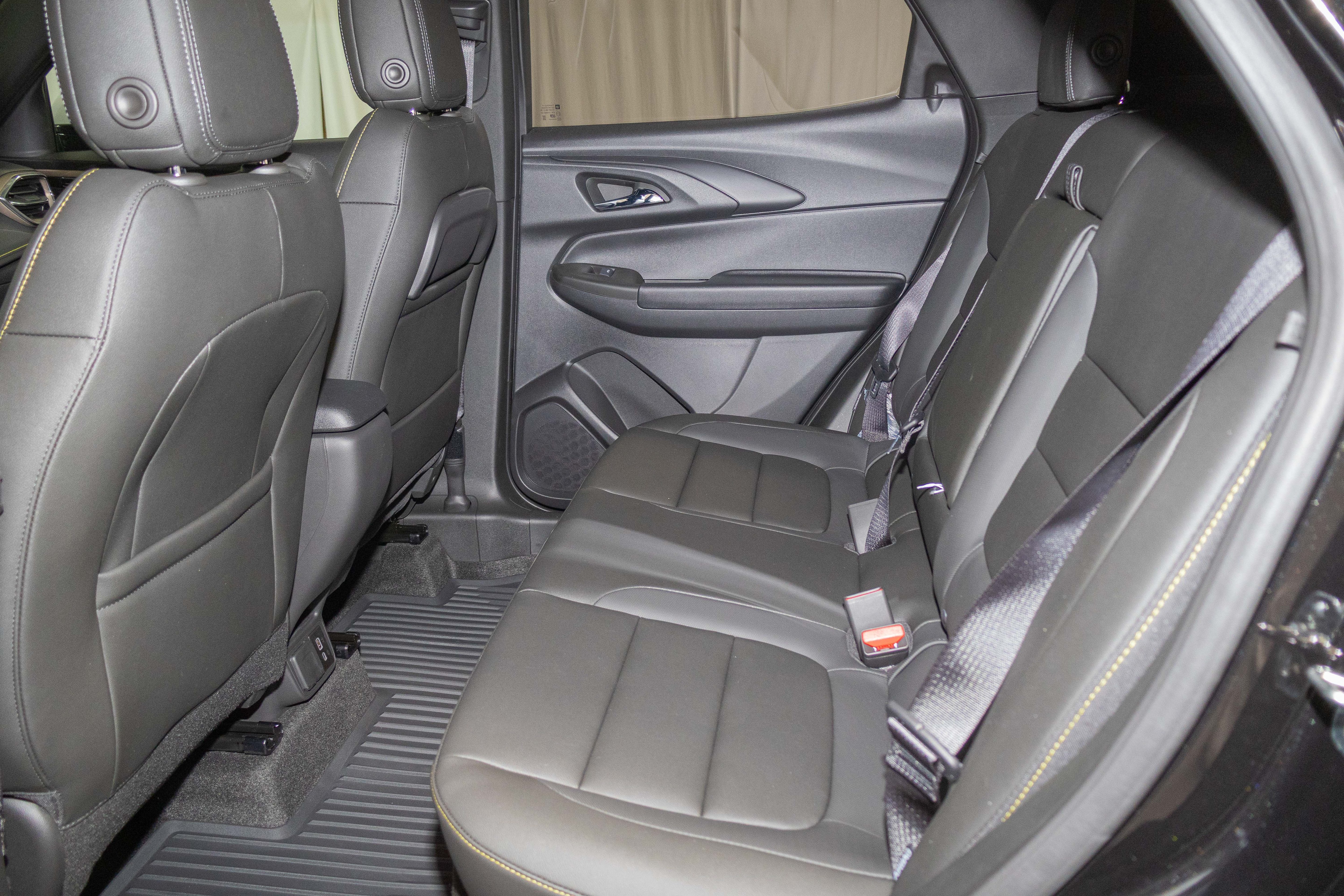 New 2026 Chevrolet TrailBlazer ACTIV w/ Convenience Package FWD image 14