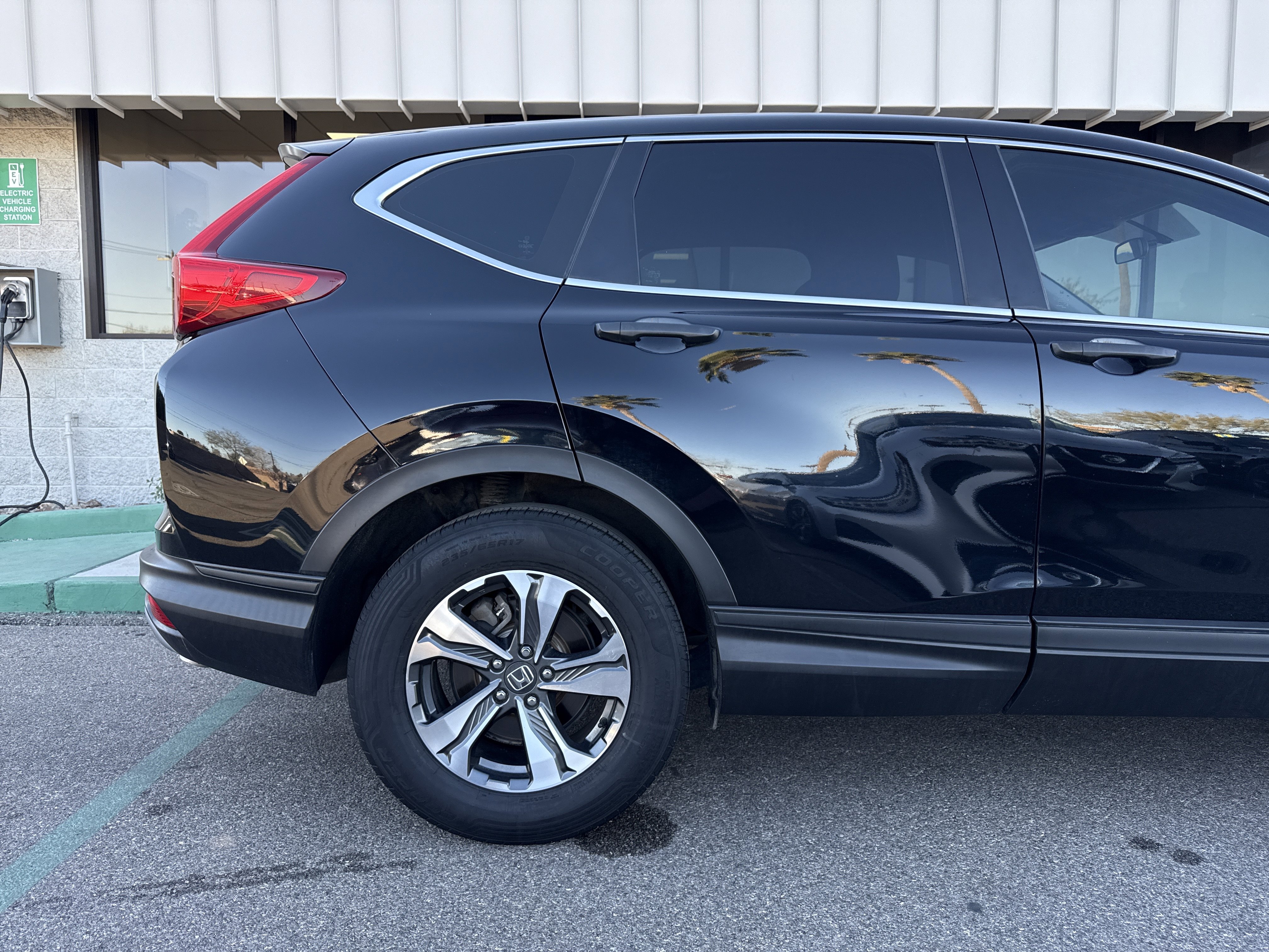 Used 2019 Honda CR-V LX image 26