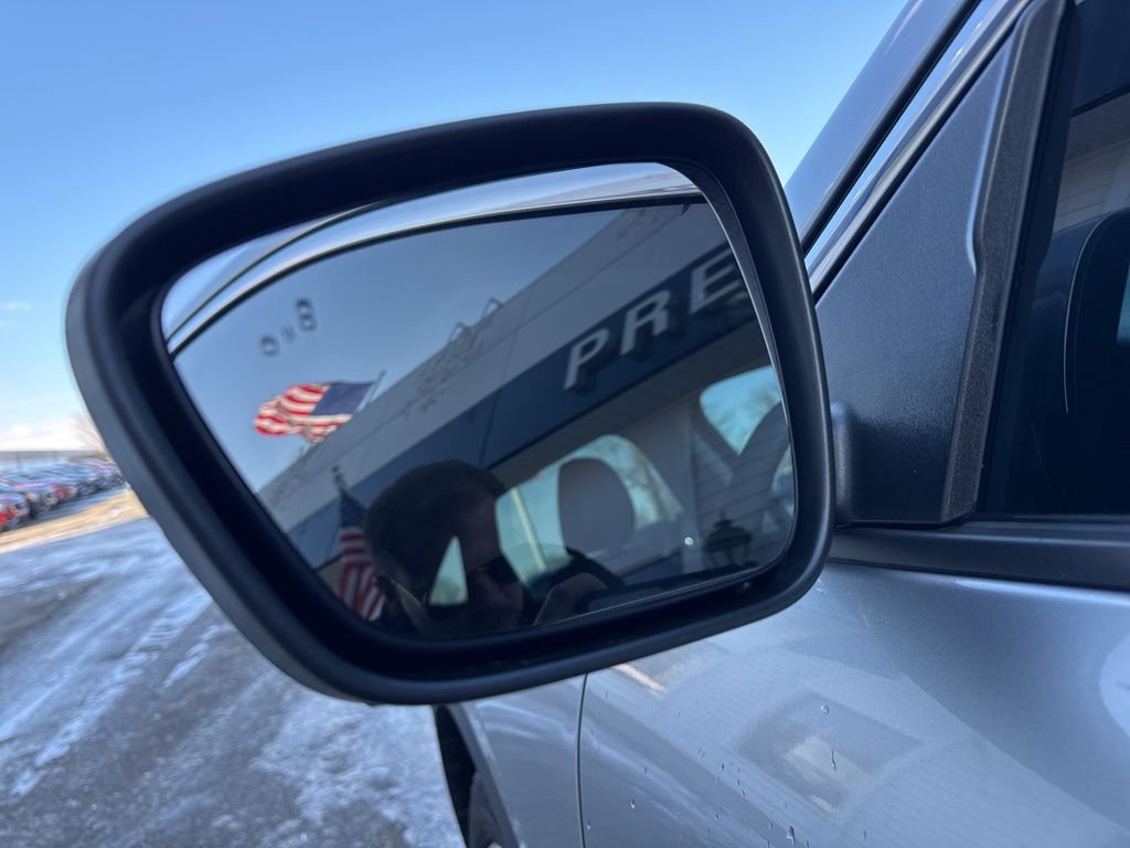 Used 2022 Ford Escape SEL image 11