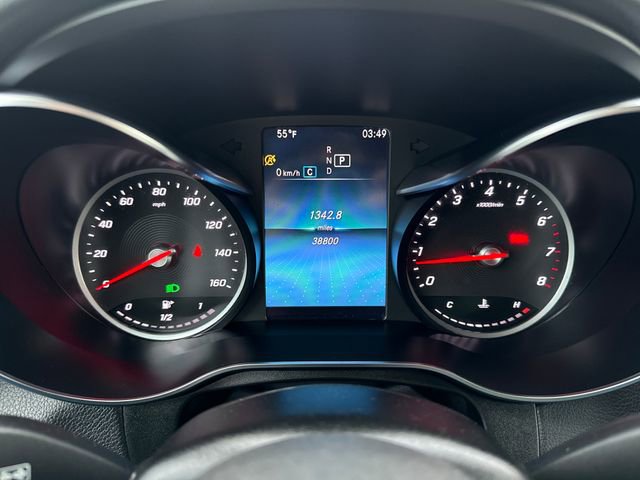 Used 2021 Mercedes-Benz GLC 300 image 25