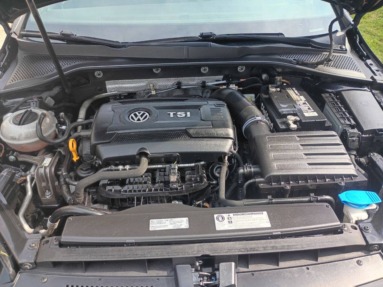 Used 2017 Volkswagen GTI Sport FWD image 12
