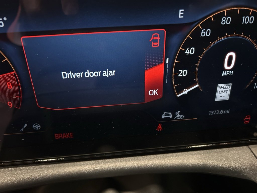 Used 2025 Ford Mustang Dark Horse image 6