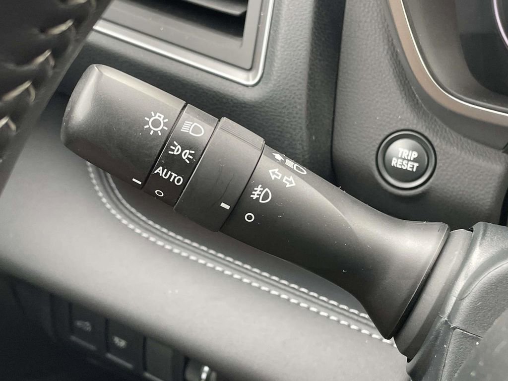 Used 2025 Subaru Ascent Touring w/ Popular Package #2 image 13