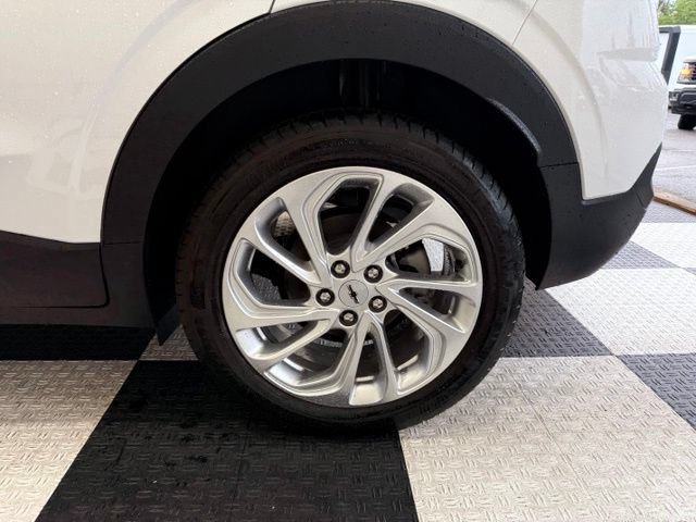 New 2027 Chevrolet Bolt LT FWD image 11