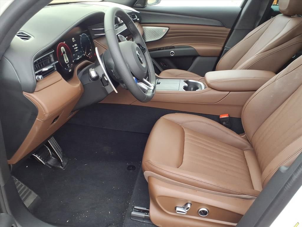 New 2026 Maserati Grecale Modena image 15