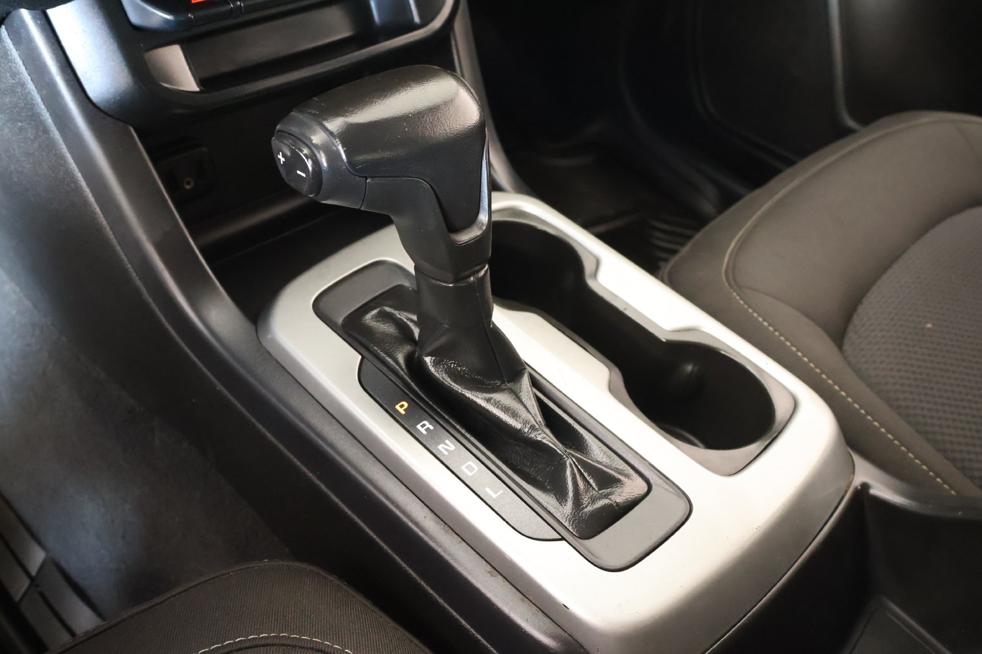 Used 2020 Chevrolet Colorado LT RWD image 7