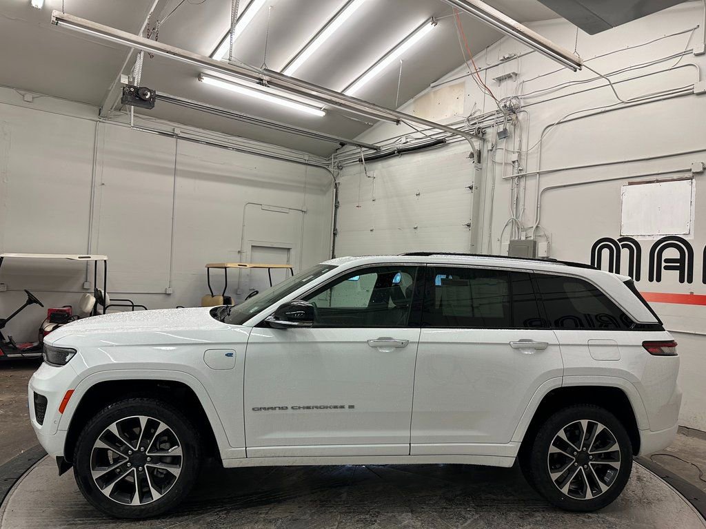 Used 2022 Jeep Grand Cherokee Overland image 14