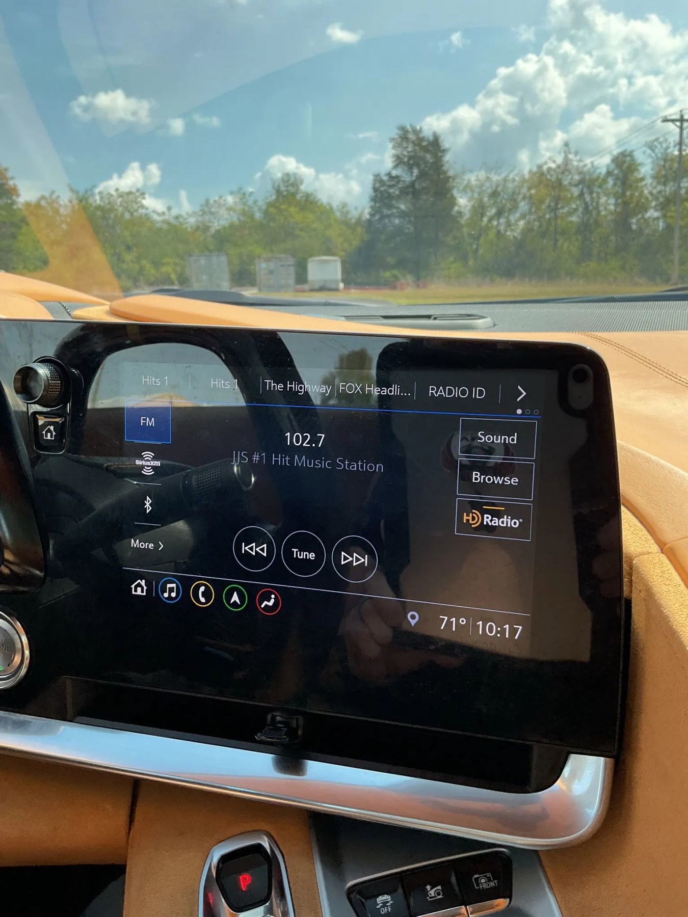 Used 2020 Chevrolet Corvette Stingray Premium Cpe w/ 3LT Preferred Equipment Group image 27