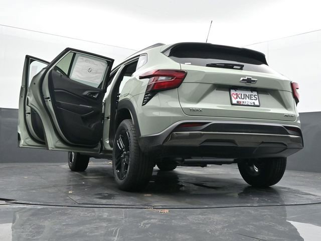 New 2026 Chevrolet Trax ACTIV w/ Driver Confidence Package image 69