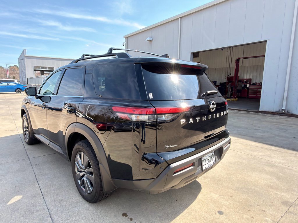 Certified 2025 Nissan Pathfinder SV w/ Cargo Package image 5