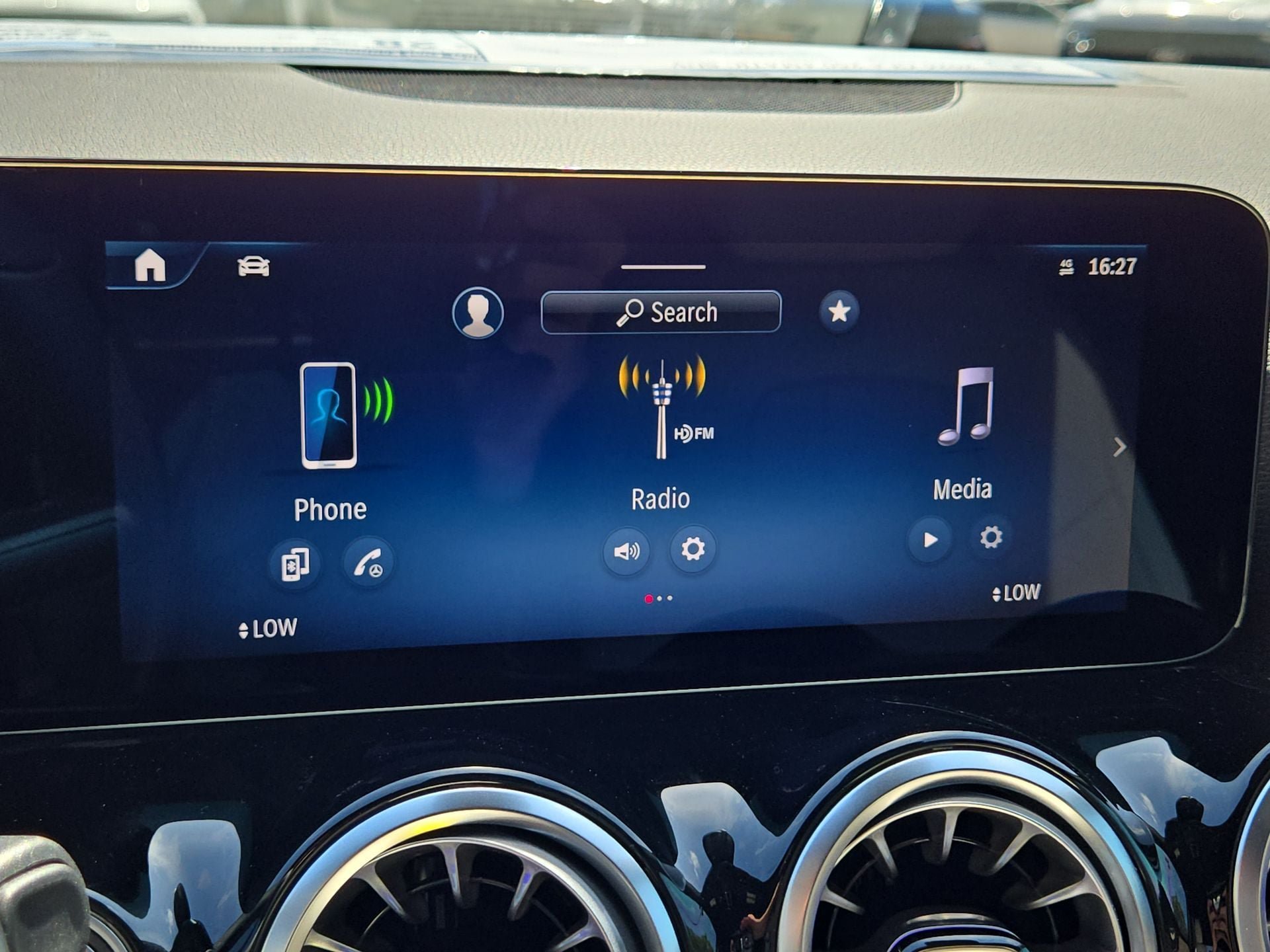 New 2026 Mercedes-Benz GLA 250 4MATIC image 19