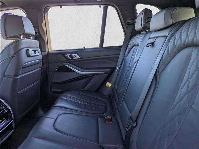 Used 2019 BMW X5 xDrive50i w/ M Sport Package image 20