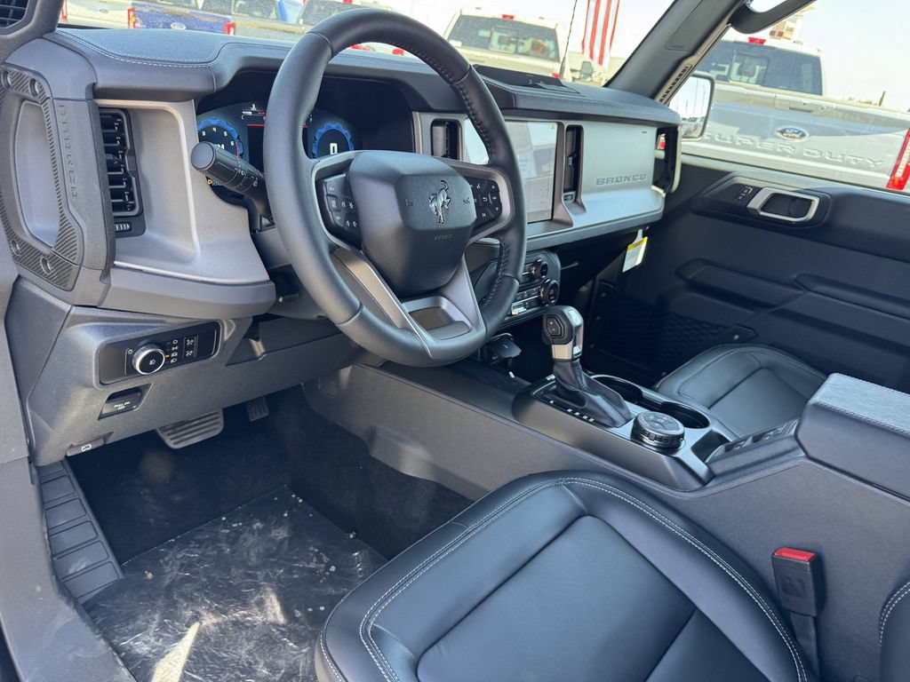 New 2026 Ford Bronco Outer Banks AWD/4WD image 15