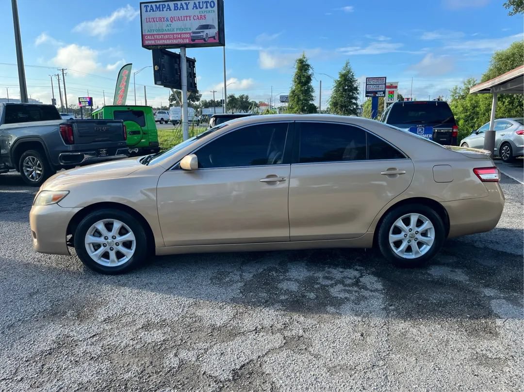 Used 2011 Toyota Camry LE w/ LE Extra-Value Pkg FWD image 8