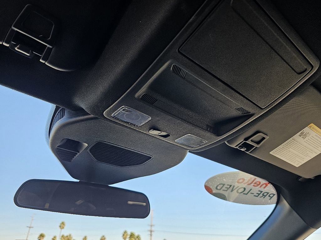 Used 2025 Ford Escape ST-Line image 26