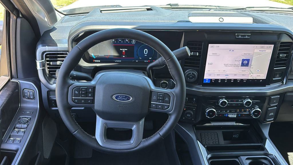 New 2025 Ford F350 Lariat w/ Lariat Ultimate Package image 22