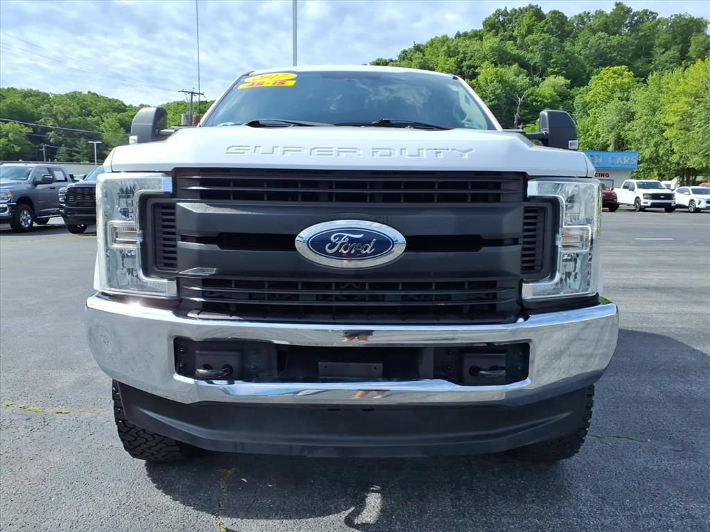 Used 2017 Ford F250 XL w/ Power Equipment Group AWD/4WD image 10
