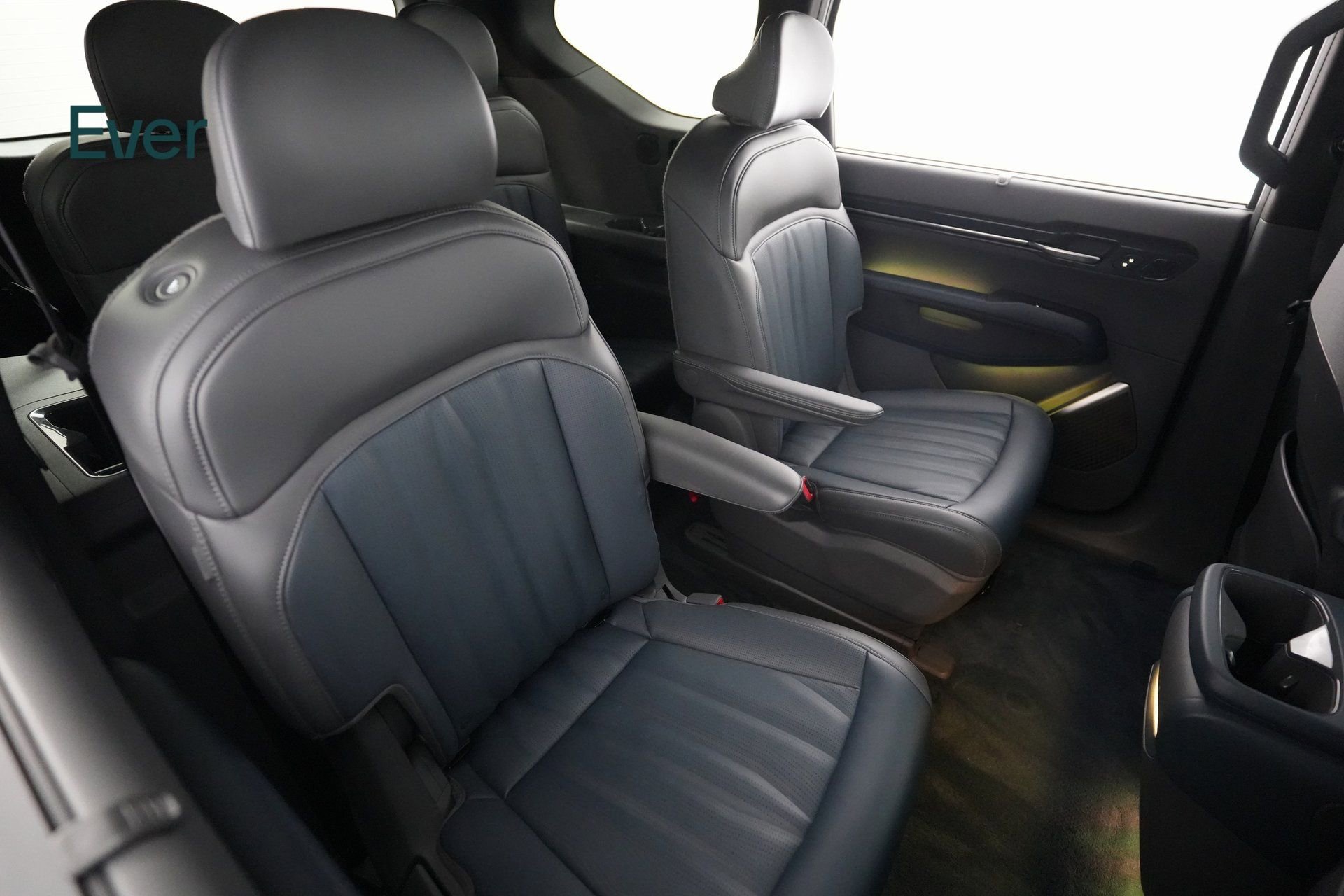 Used 2024 Kia EV9 GT-Line image 9