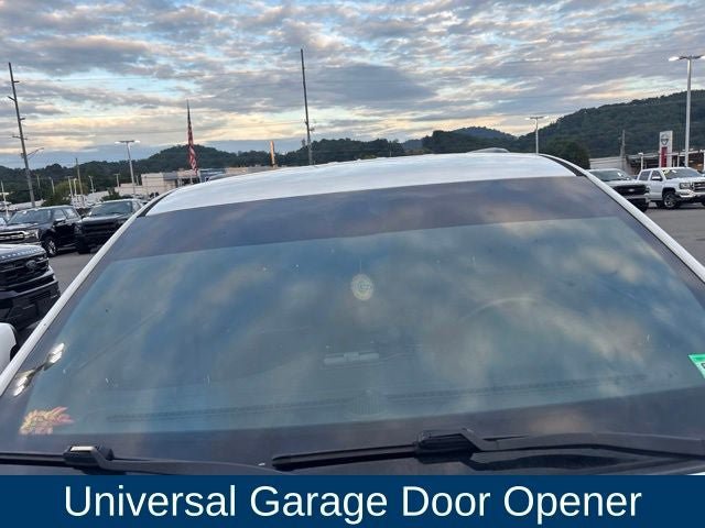 Used 2018 Jeep Grand Cherokee Altitude AWD/4WD image 17