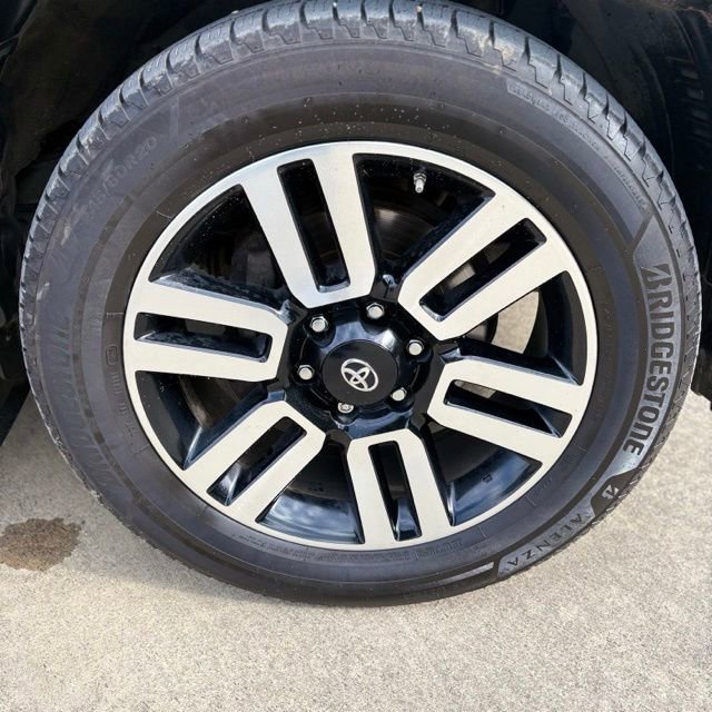 Used 2021 Toyota 4Runner Limited AWD/4WD image 14