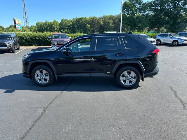 Used 2024 Toyota RAV4 XLE w/ Convenience Package AWD/4WD image 8