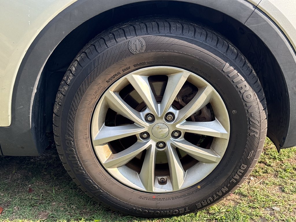 Used 2017 Kia Sorento FWD image 5