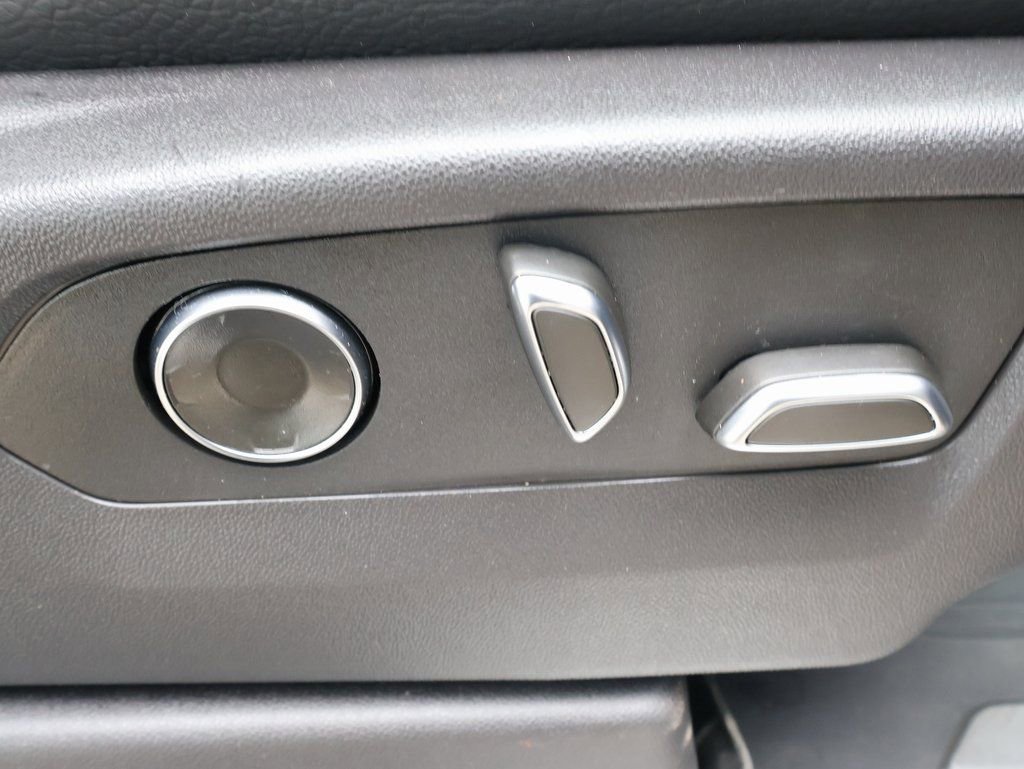 Certified 2024 GMC Sierra 3500 Denali w/ Denali Reserve Package image 47