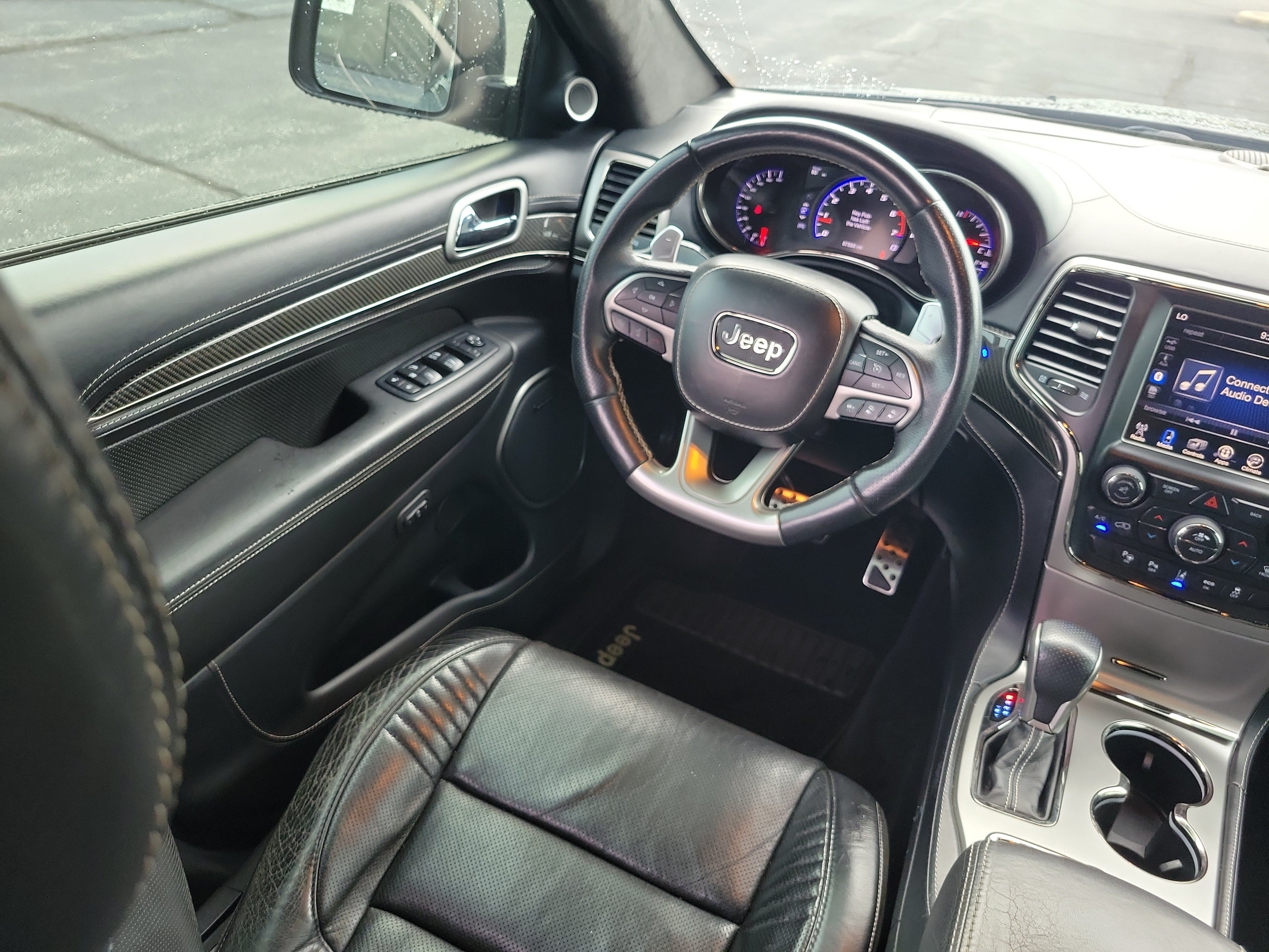 Used 2017 Jeep Grand Cherokee SRT AWD/4WD image 16