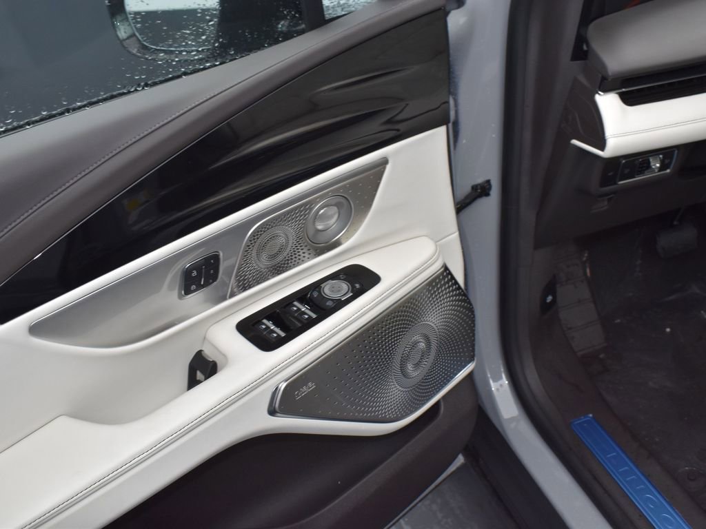 New 2026 Lincoln Nautilus Black Label w/ Jet Appearance Package image 9