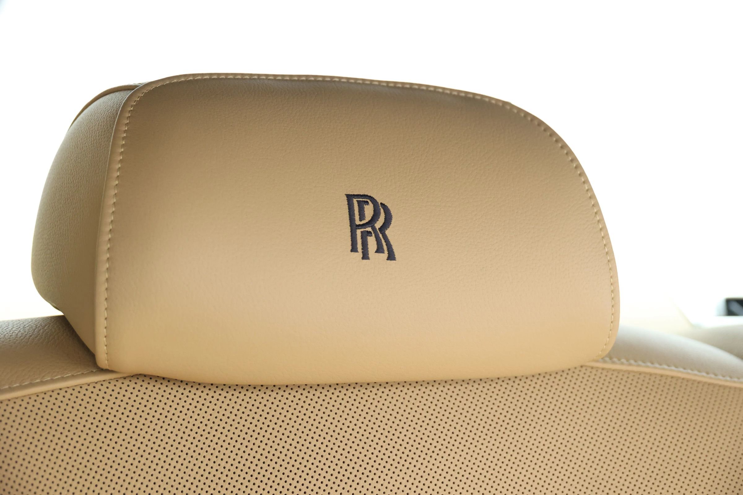 Used 2011 Rolls-Royce Ghost image 86