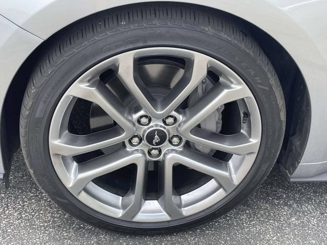 Used 2020 Ford Mustang GT Premium w/ Equipment Group 401A RWD image 10