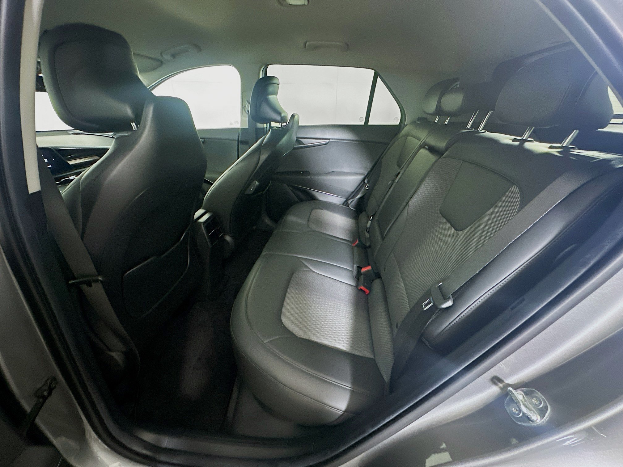 Used 2024 Kia Niro Wind FWD image 29