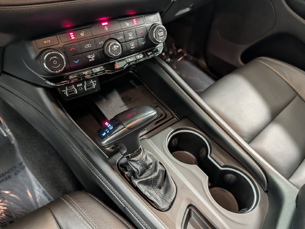 Used 2022 Dodge Durango GT AWD/4WD image 17