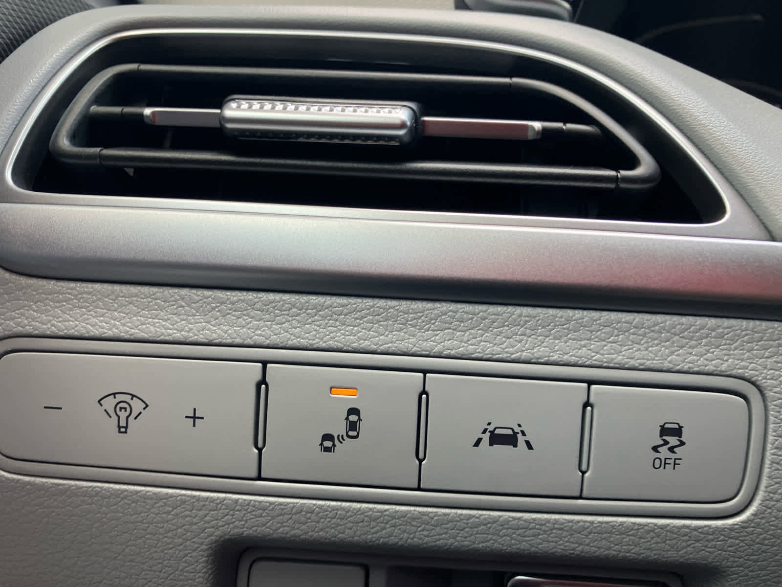 Used 2022 Hyundai Palisade SE w/ Cargo Package image 13