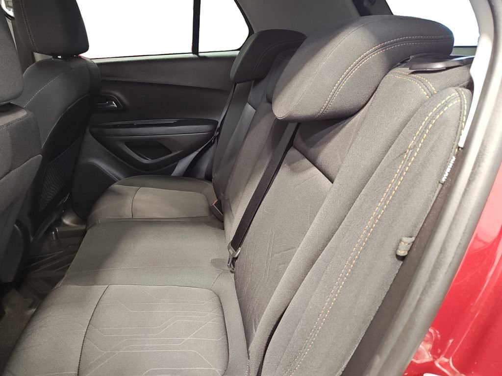 Used 2019 Chevrolet Trax LT AWD/4WD image 13