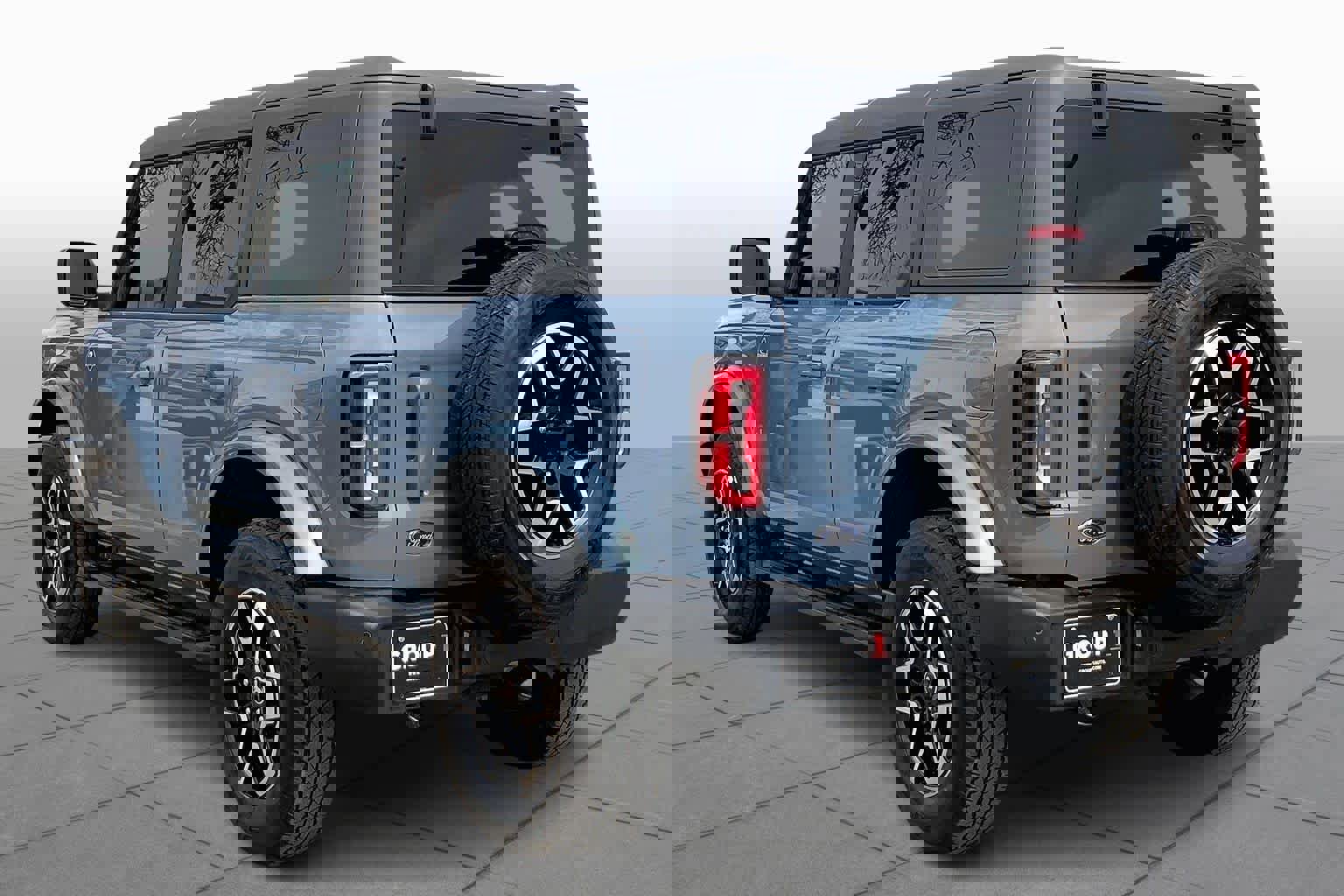 Used 2024 Ford Bronco Outer Banks image 12